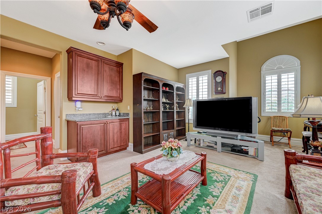 218 Crooked Putter Drive Property Photo 36