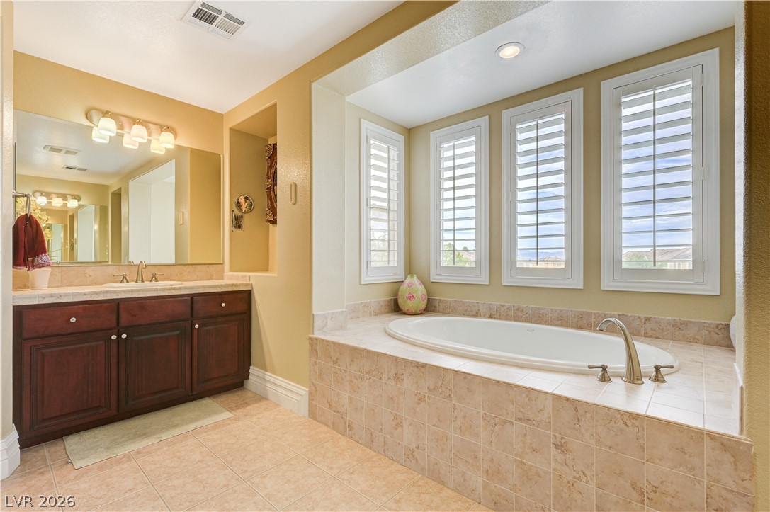 218 Crooked Putter Drive Property Photo 55