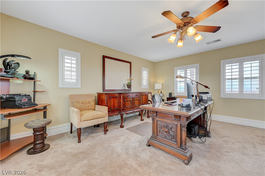 218 Crooked Putter Drive Property Photo 57