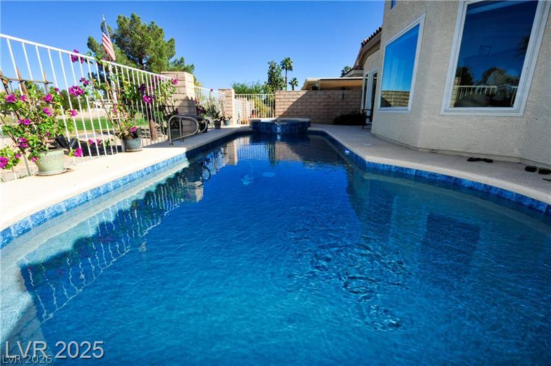 7920 Ben Hogan Drive Property Photo 7