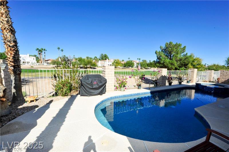 7920 Ben Hogan Drive Property Photo 8
