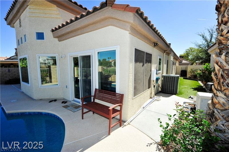 7920 Ben Hogan Drive Property Photo 9