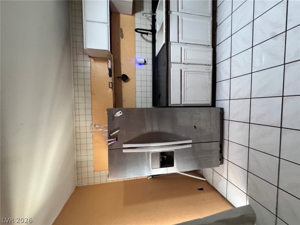 1004 Newport Street Property Photo 8