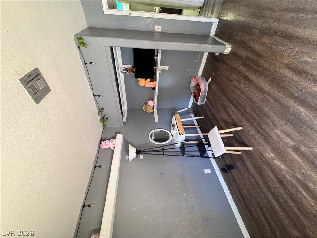 1004 Newport Street Property Photo 13
