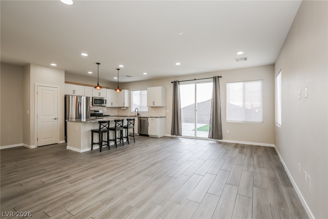 2936 Sunday Silence Road Property Photo 4