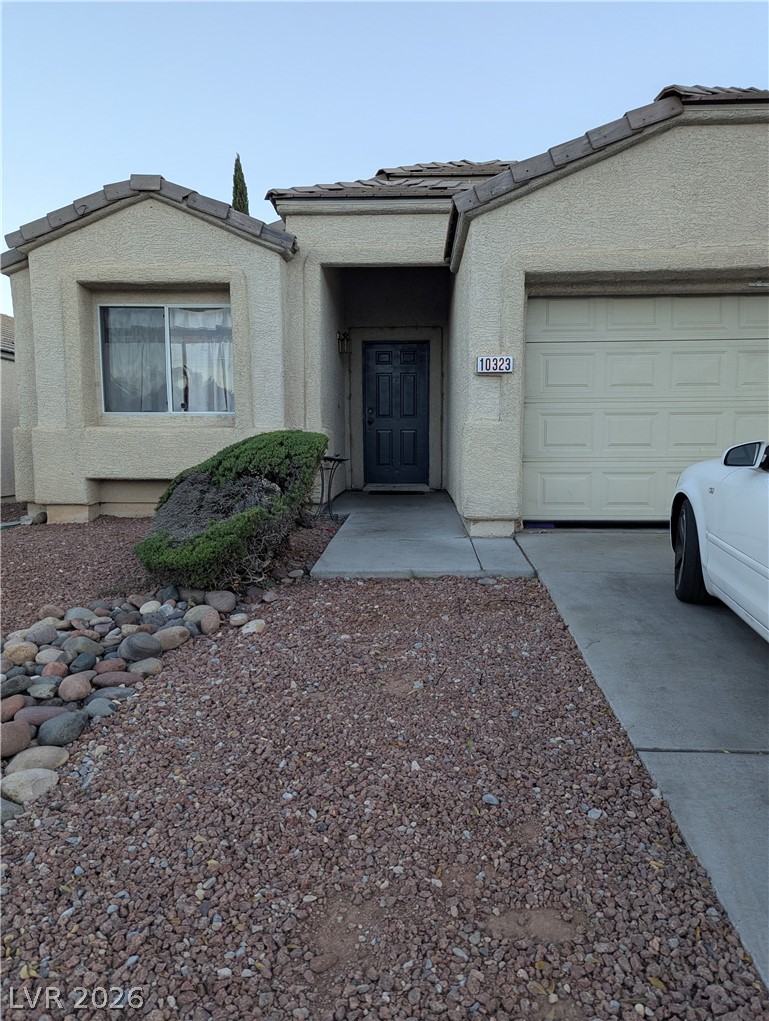 10323 West Turret Peak Avenue Property Photo 2
