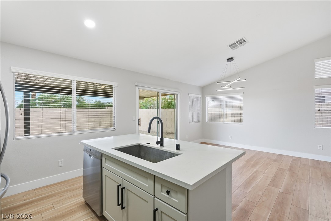 113 Tamarack Drive Property Photo 11