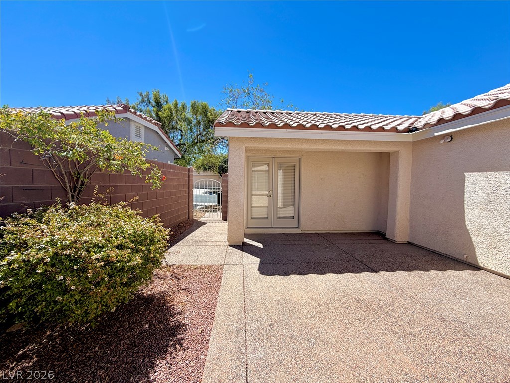 2278 Chestnut Ranch Avenue Property Photo 3