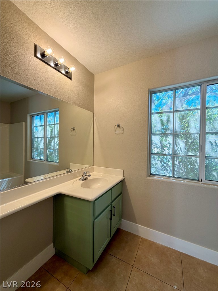 2278 Chestnut Ranch Avenue Property Photo 44