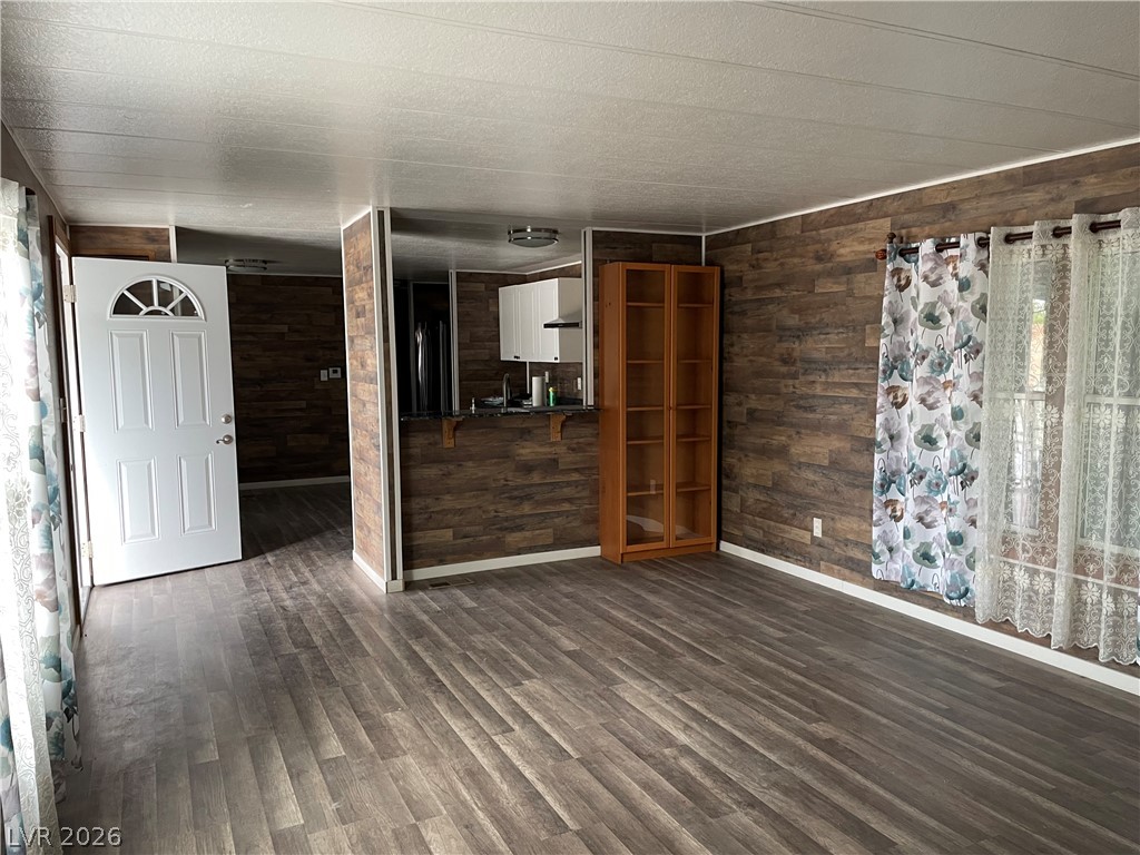 1111 Bank Avenue Property Photo 14