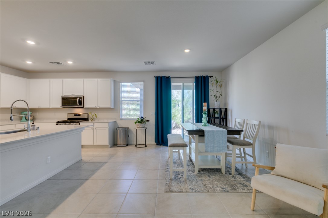 4266 Golden Fleece Avenue Property Photo 14