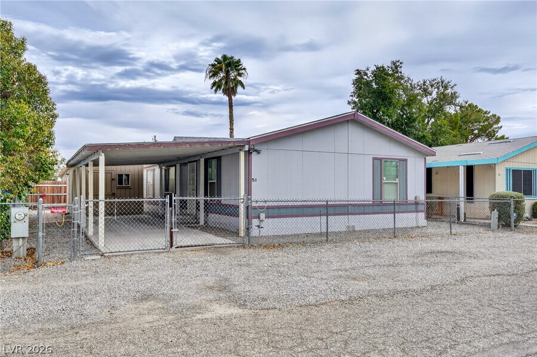 51 Russell Property Photo 1