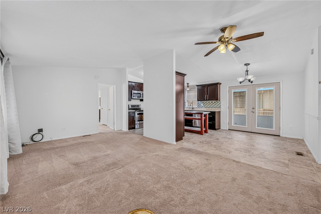 51 Russell Property Photo 4