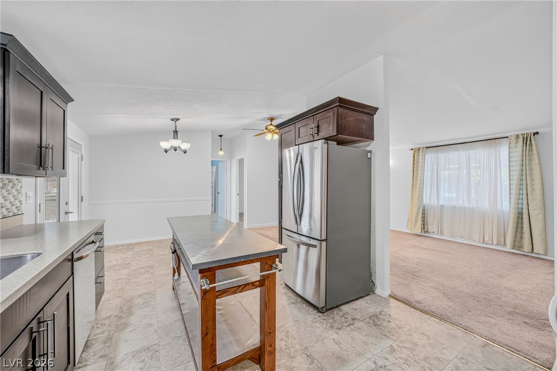 51 Russell Property Photo 5