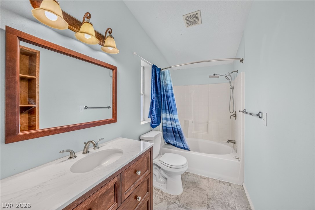 51 Russell Property Photo 9