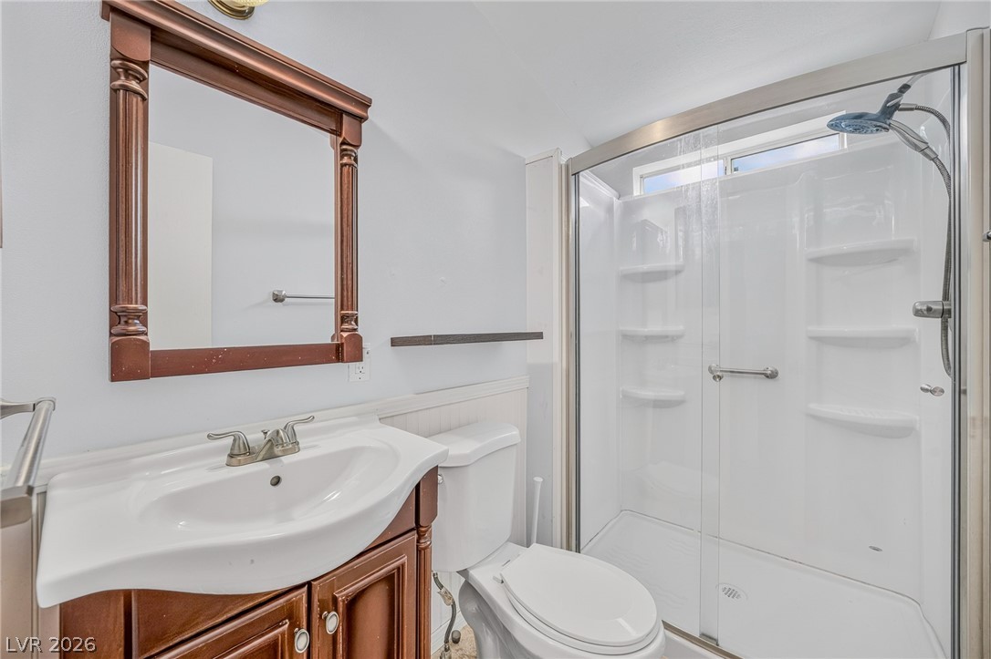 51 Russell Property Photo 10