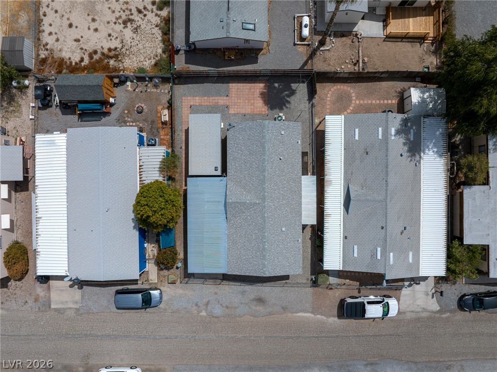51 Russell Property Photo 19