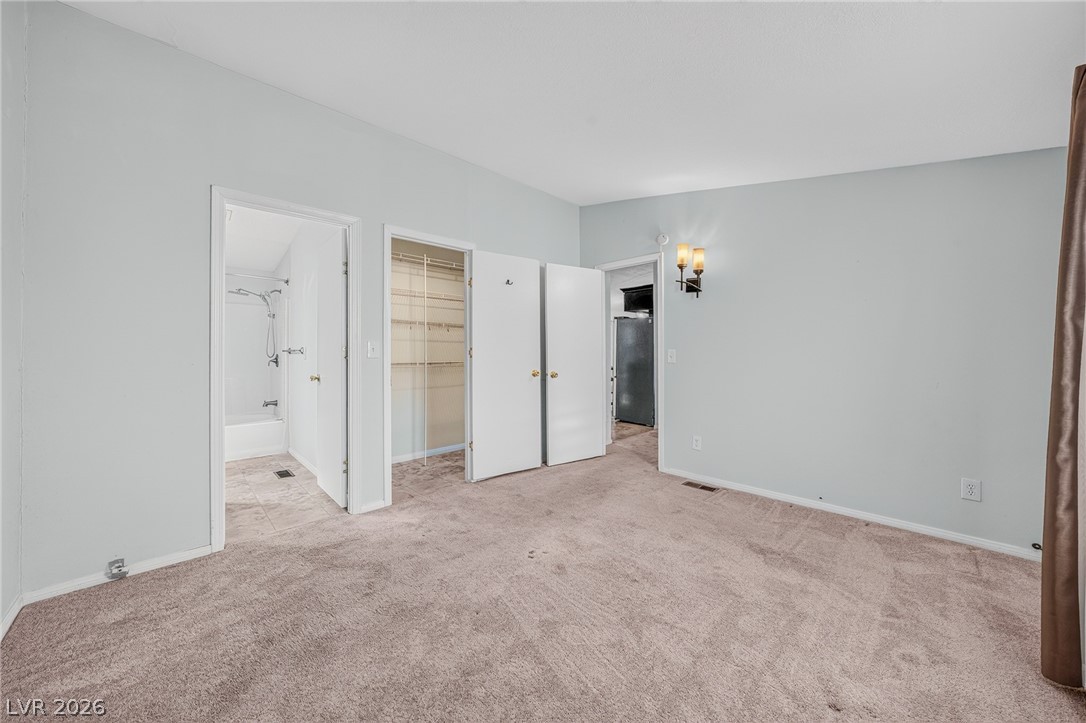 51 Russell Property Photo 28