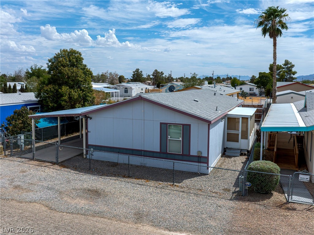 51 Russell Property Photo 38