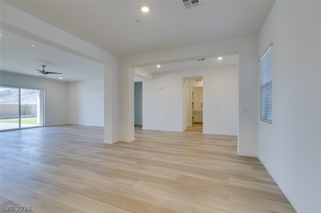 10869 Grace Landing Avenue Property Photo 7