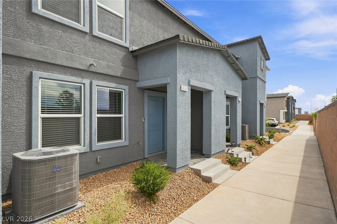 6141 Musas Garden Street Property Photo 7