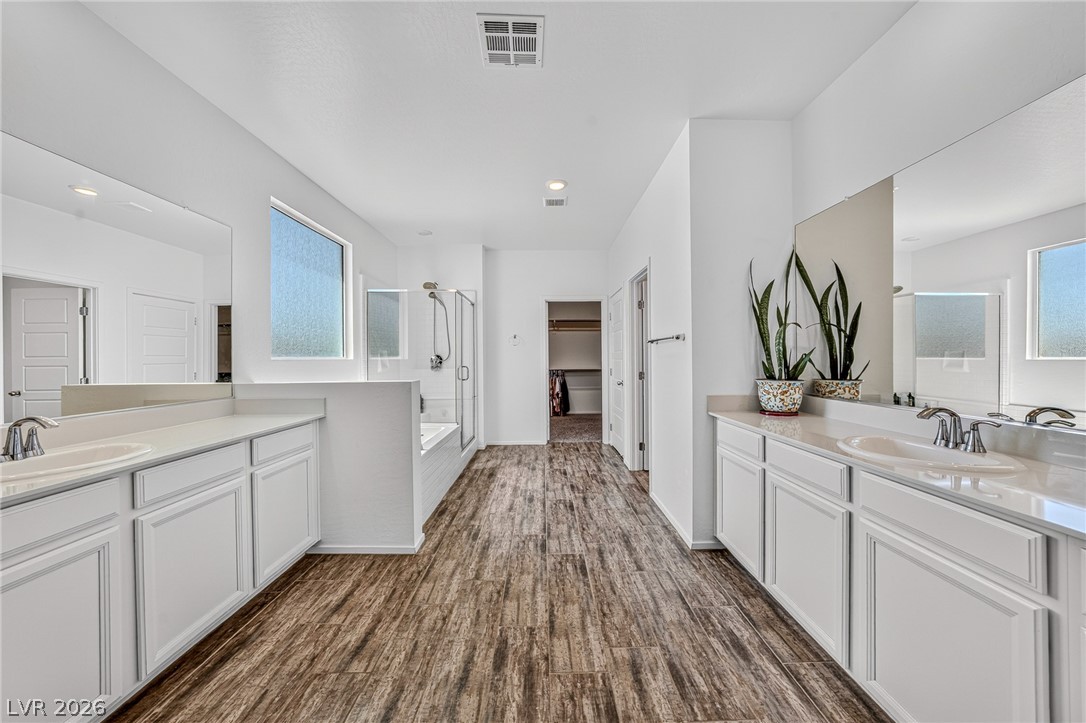 4920 Peppertree Street Property Photo 5