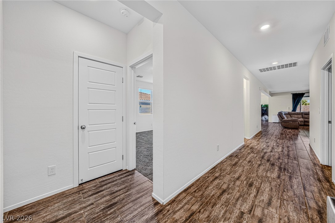 4920 Peppertree Street Property Photo 14