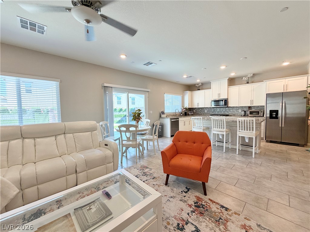 10772 Hickam Avenue Property Photo 14