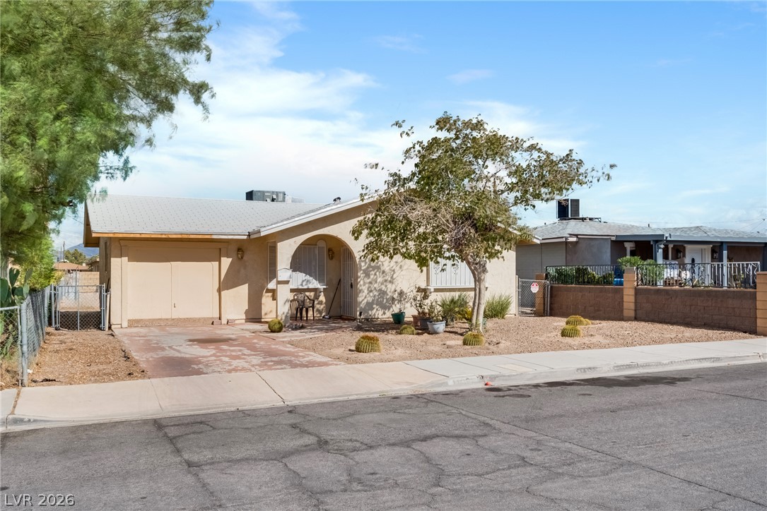 1106 I Street Property Photo 2