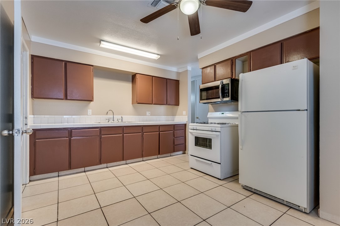 1106 I Street Property Photo 6
