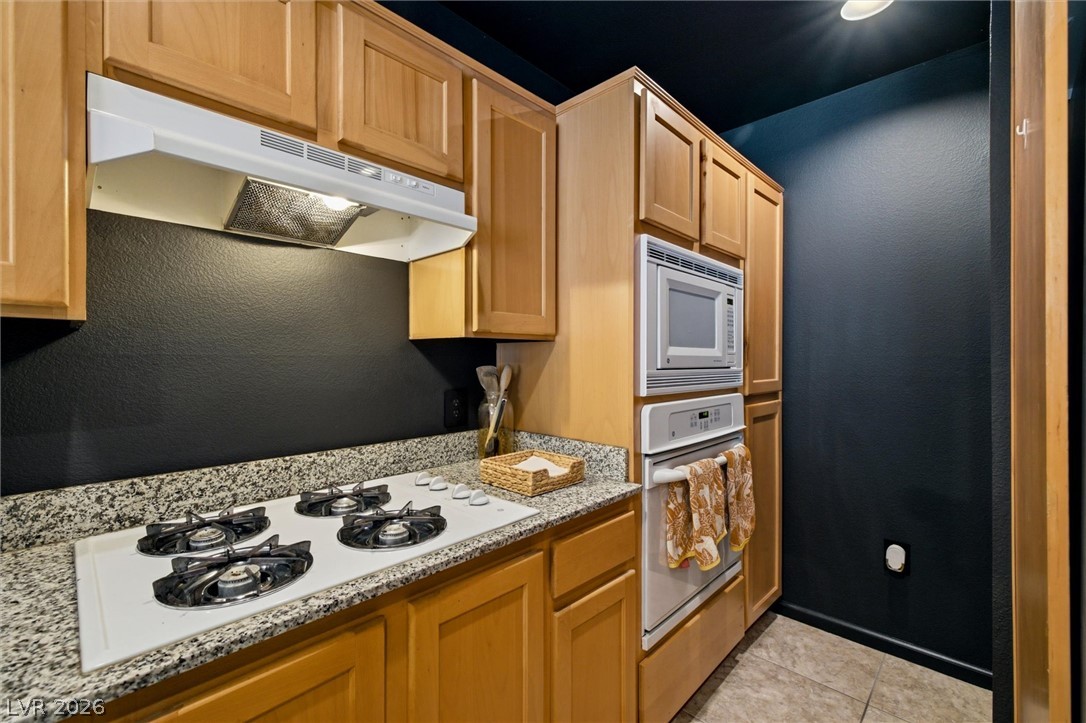 15 East Agate Avenue 301 Property Photo 15