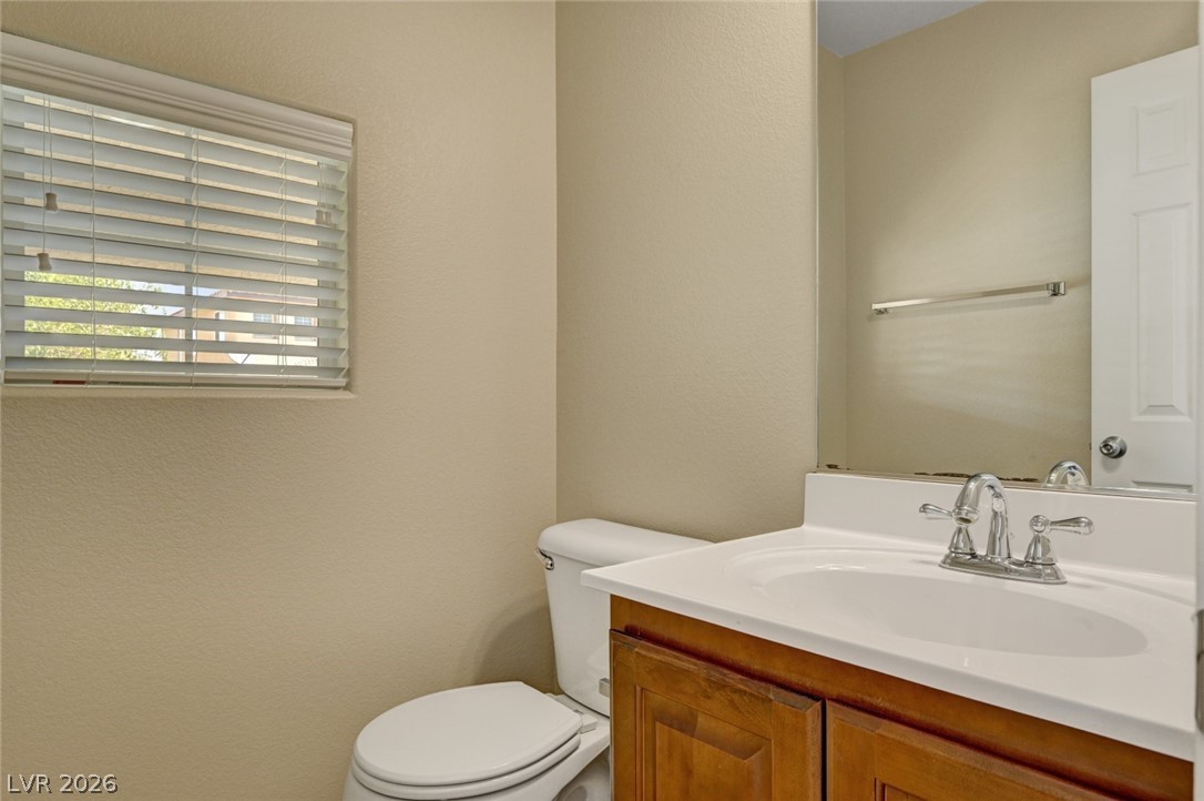 9015 Alex Creek Avenue Property Photo 15