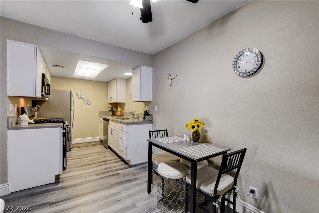 445 North Lamb Boulevard C Property Photo 11
