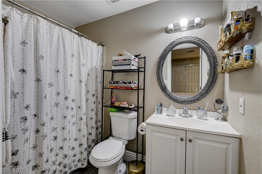 445 North Lamb Boulevard C Property Photo 18