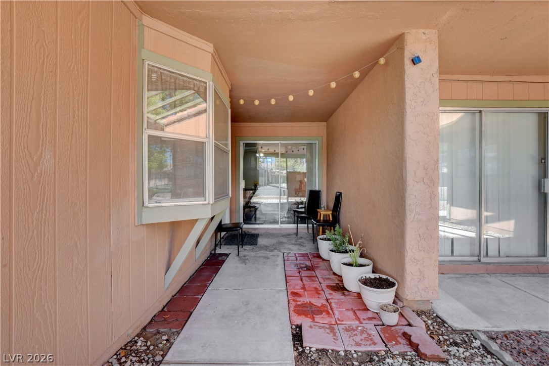 445 North Lamb Boulevard C Property Photo 25