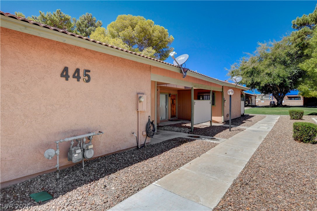 445 North Lamb Boulevard C Property Photo 26