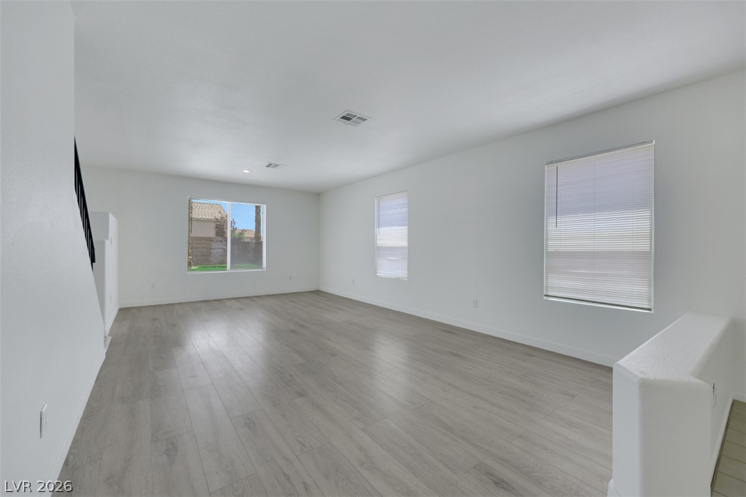 3244 Little Stream Street Property Photo 4
