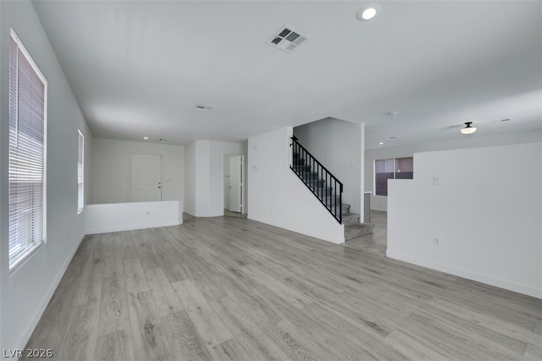3244 Little Stream Street Property Photo 7
