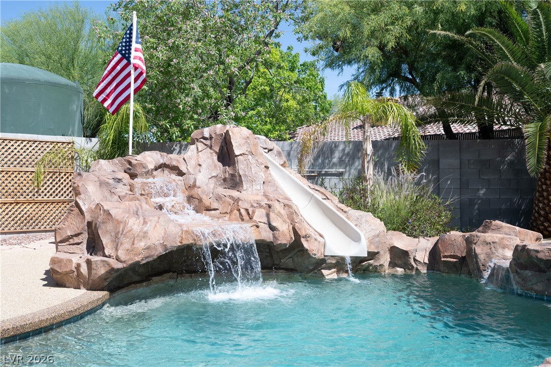 10080 West Tropical Parkway Property Photo 24