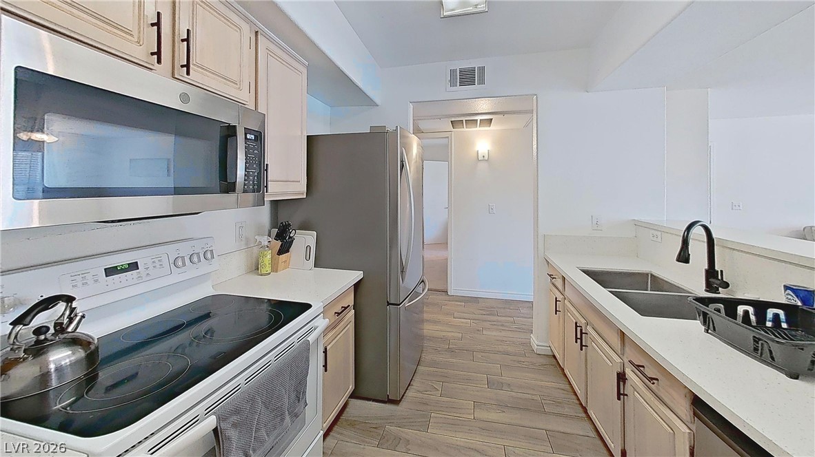 555 East Silverado Ranch Boulevard 1063 Property Photo 6