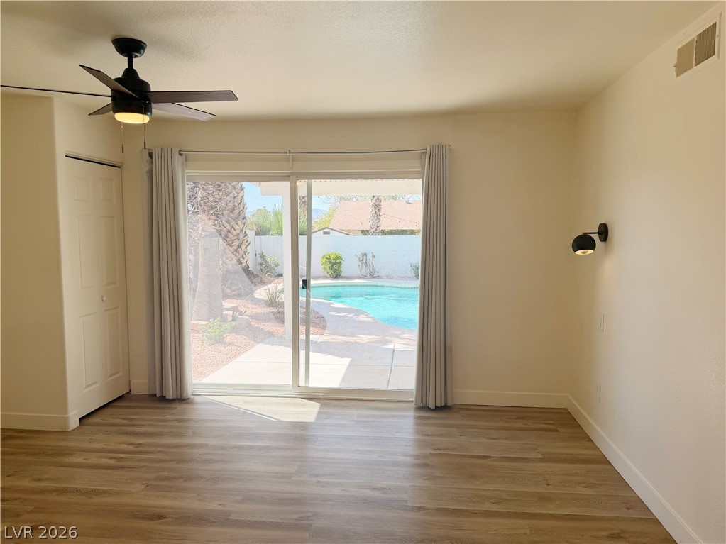 3989 Briarcrest Court Property Photo 15