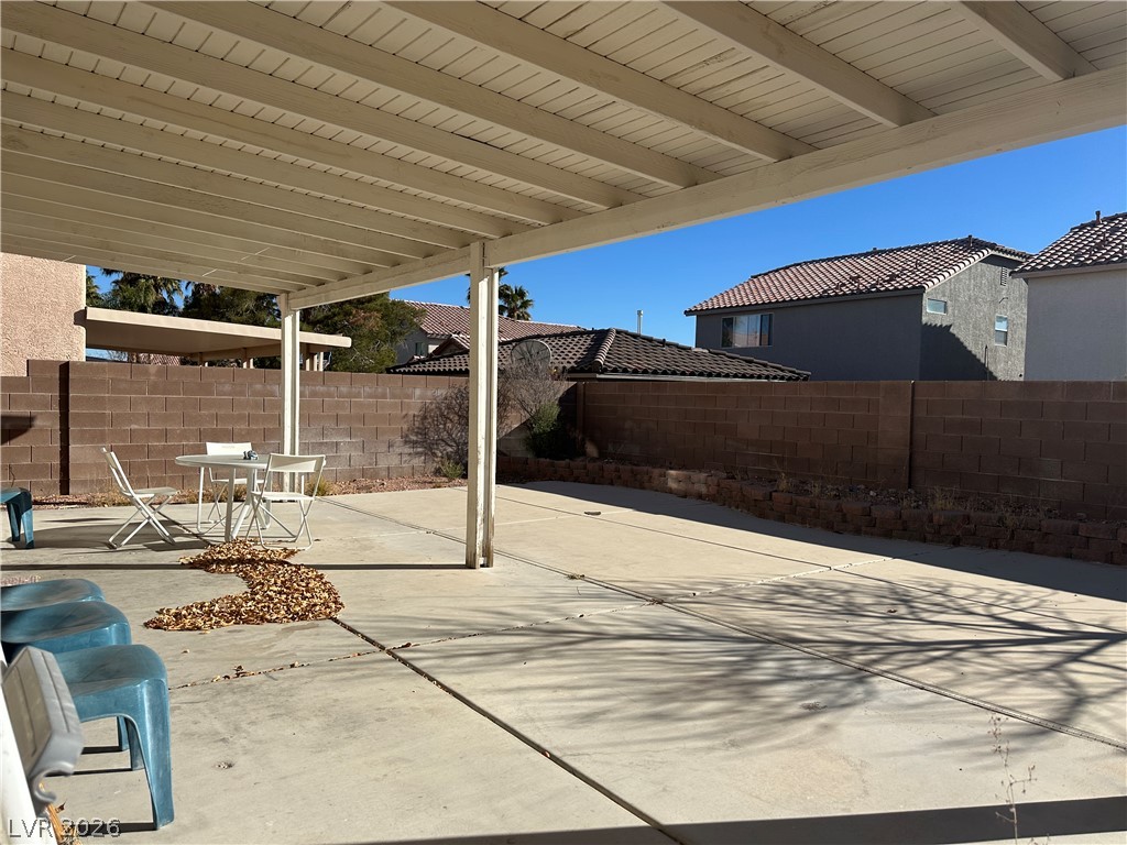 8901 Kingswood Drive Property Photo 32