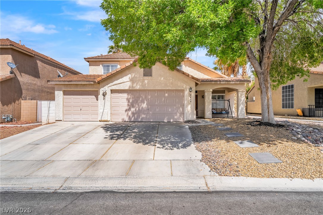 9468 Coral Shine Court Property Photo 3