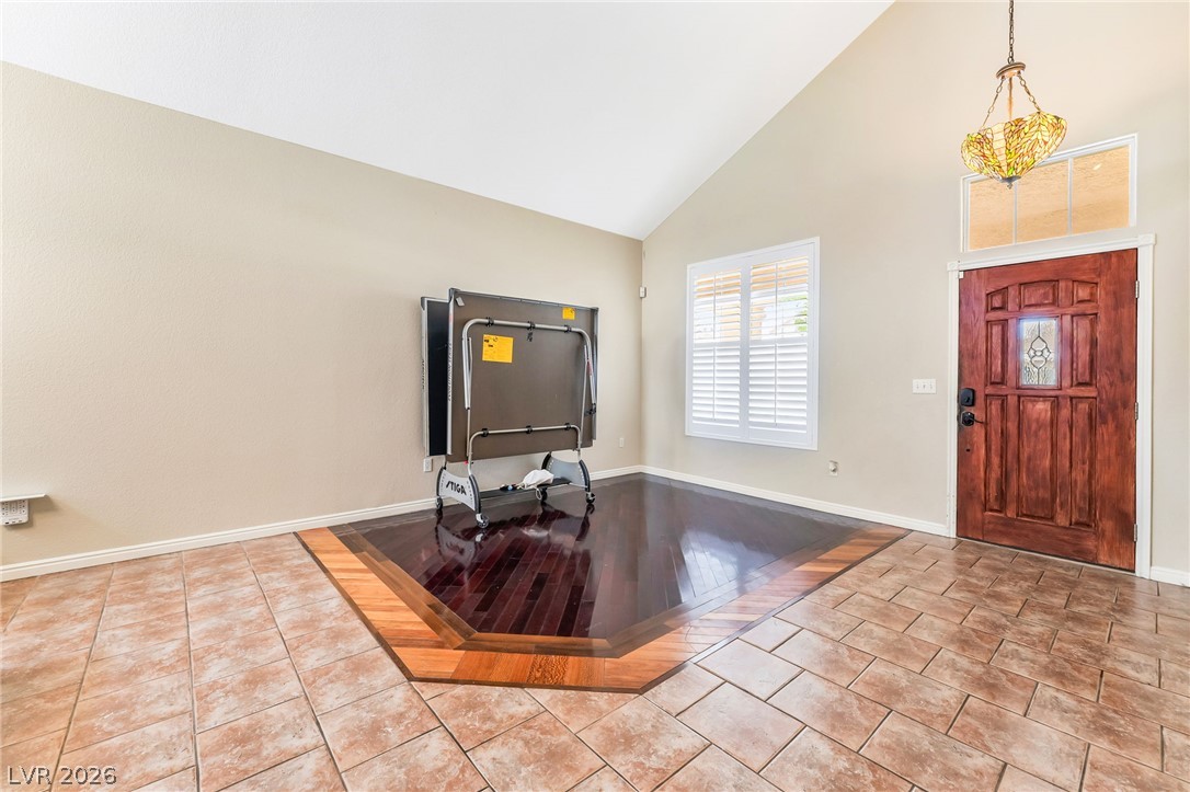9468 Coral Shine Court Property Photo 6