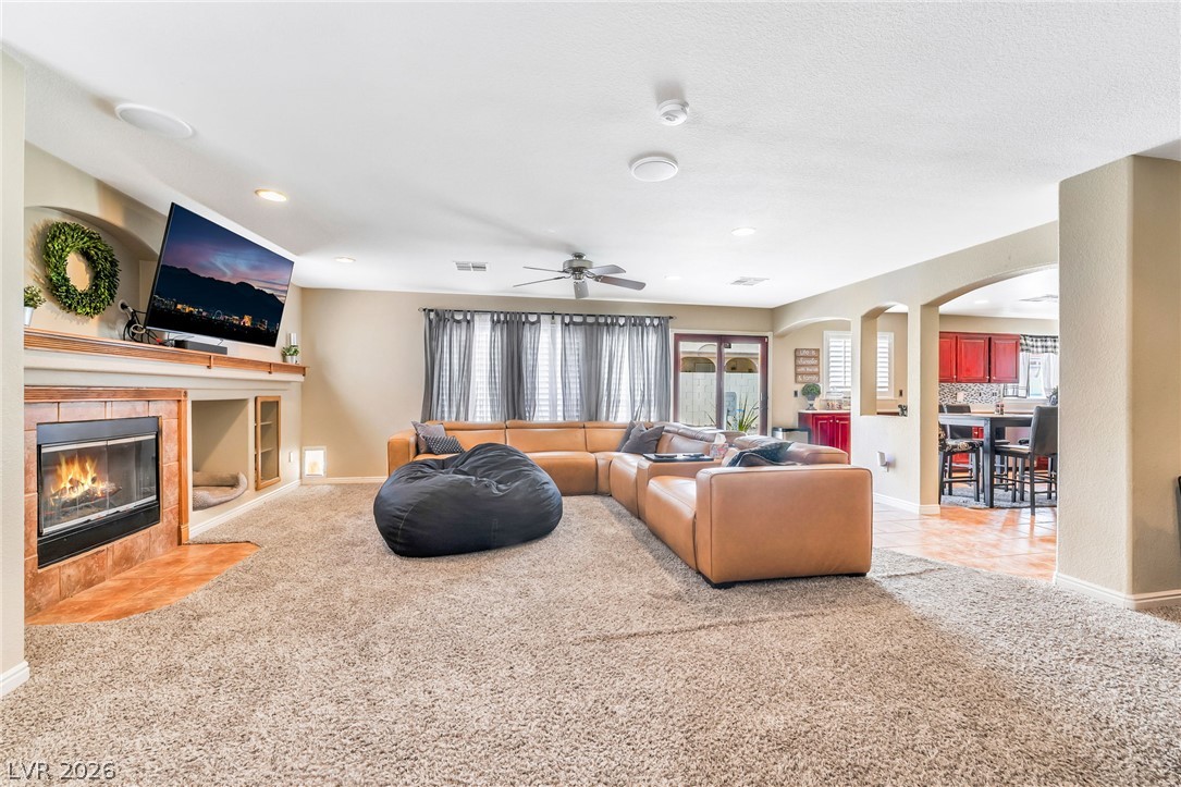 9468 Coral Shine Court Property Photo 15
