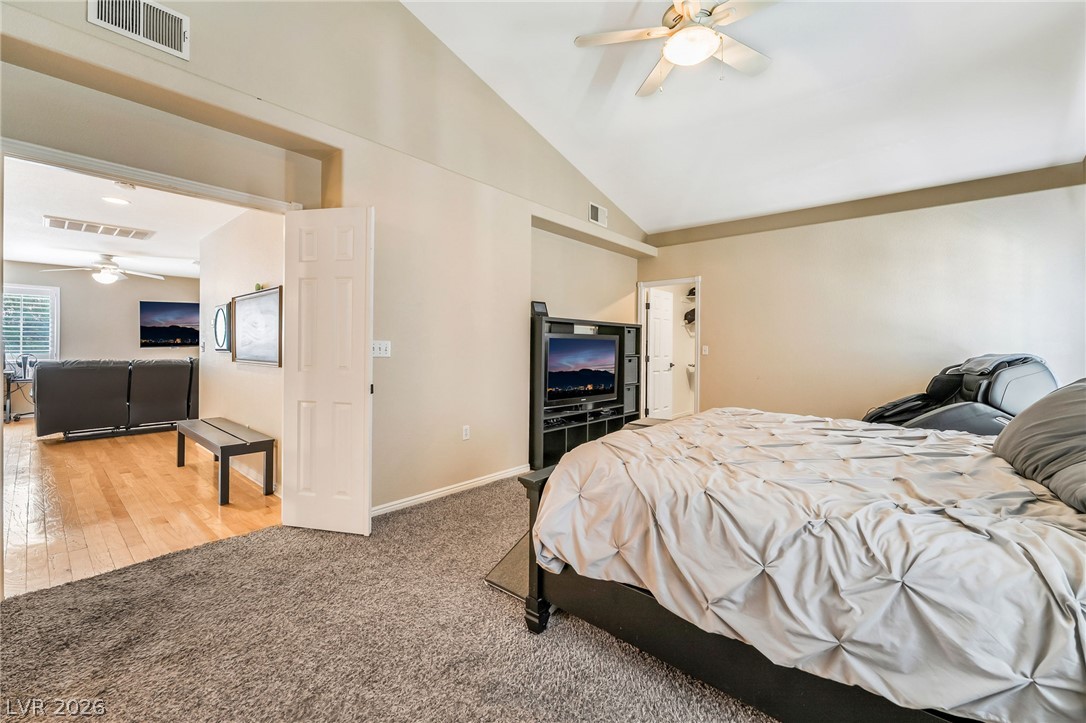 9468 Coral Shine Court Property Photo 35
