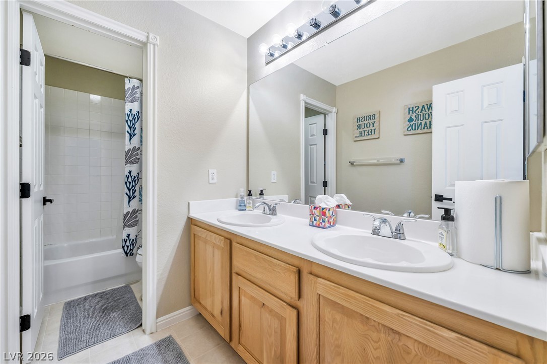 9468 Coral Shine Court Property Photo 45