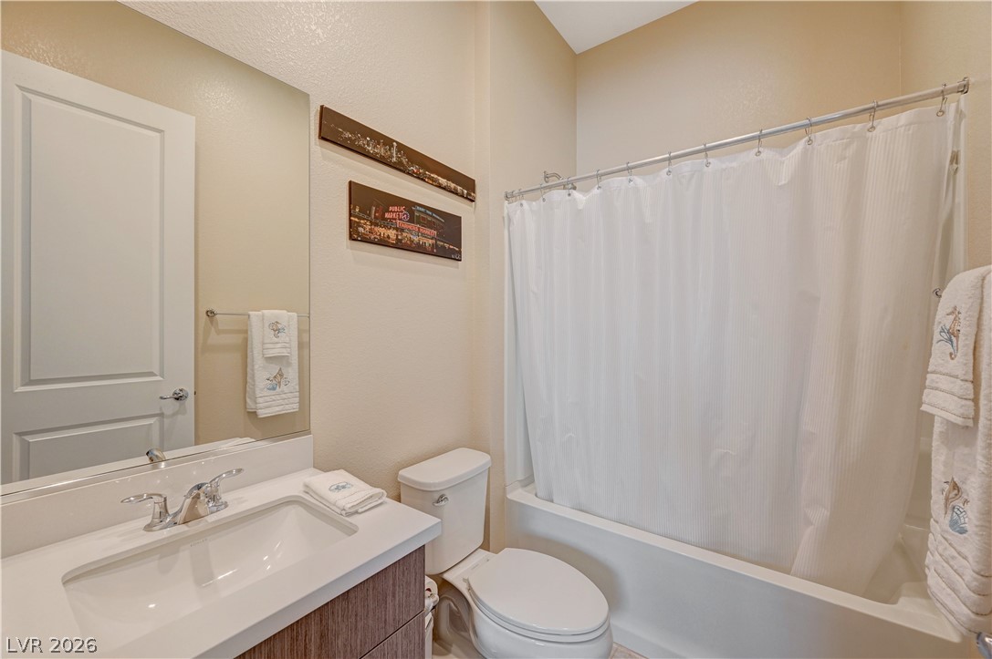 10124 Meandering Dell Avenue Property Photo 44