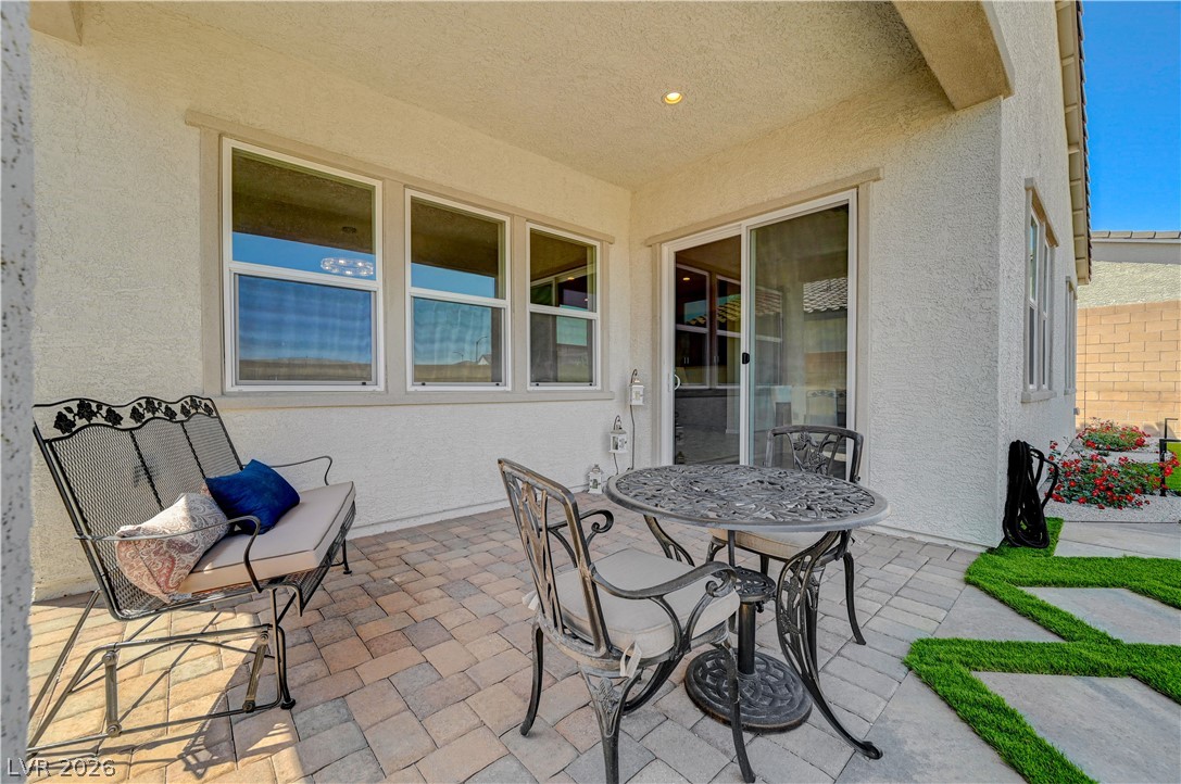 10124 Meandering Dell Avenue Property Photo 48