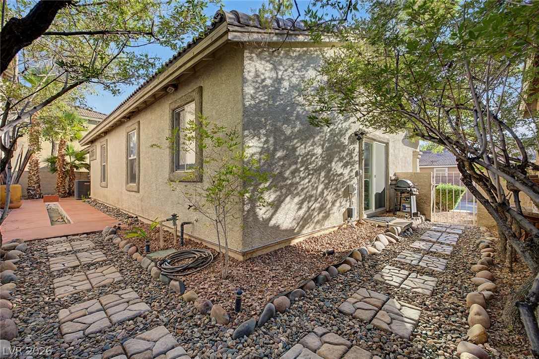 1430 Summer Glow Avenue Property Photo 10
